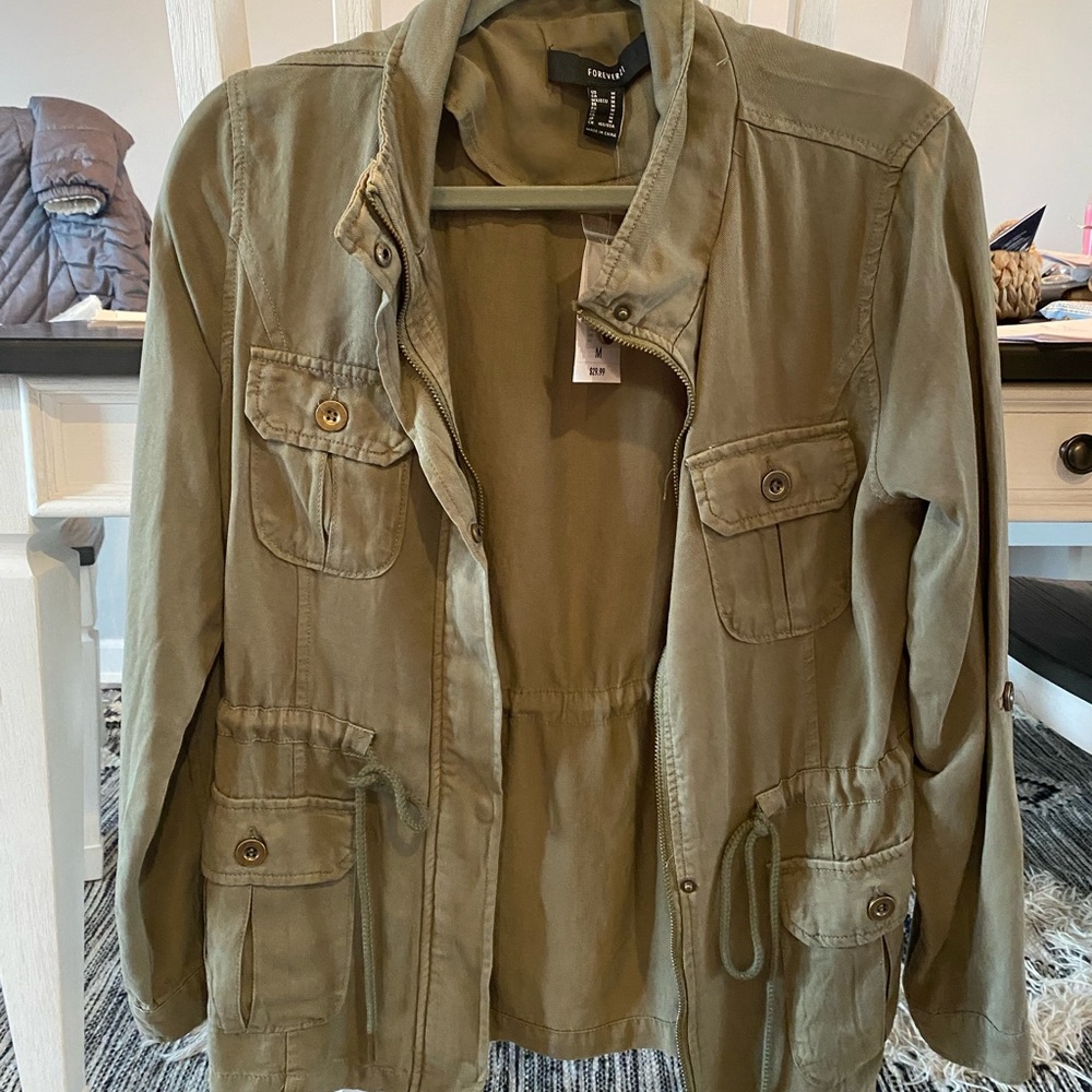 Jacket - Picture 3 of 8